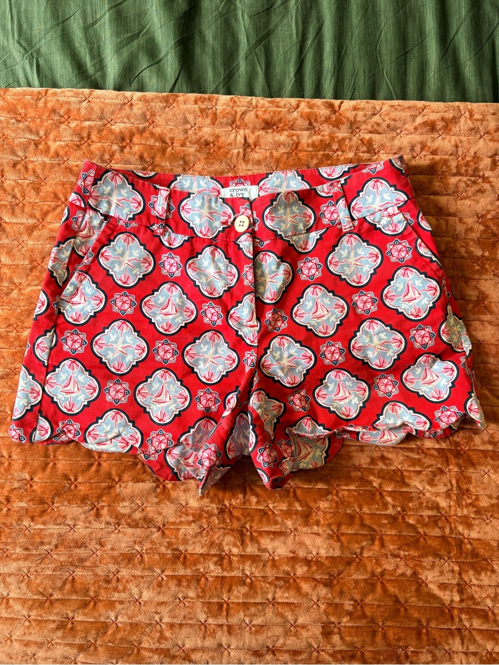 crown & ivy Red High-Waist Printed Women's Shorts